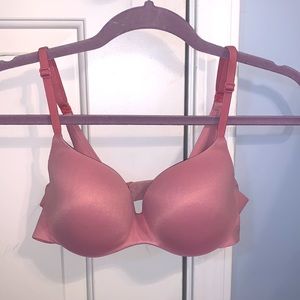 VS Incredible Bra Pink